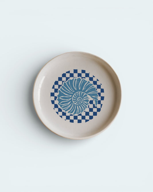 Shell-ish ceramic plate