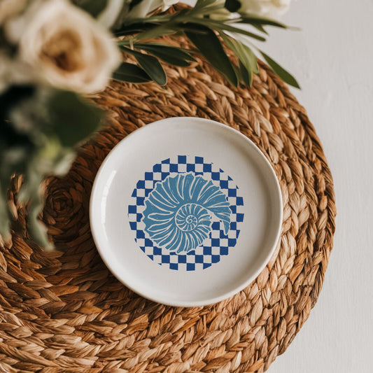 Shell-ish ceramic plate