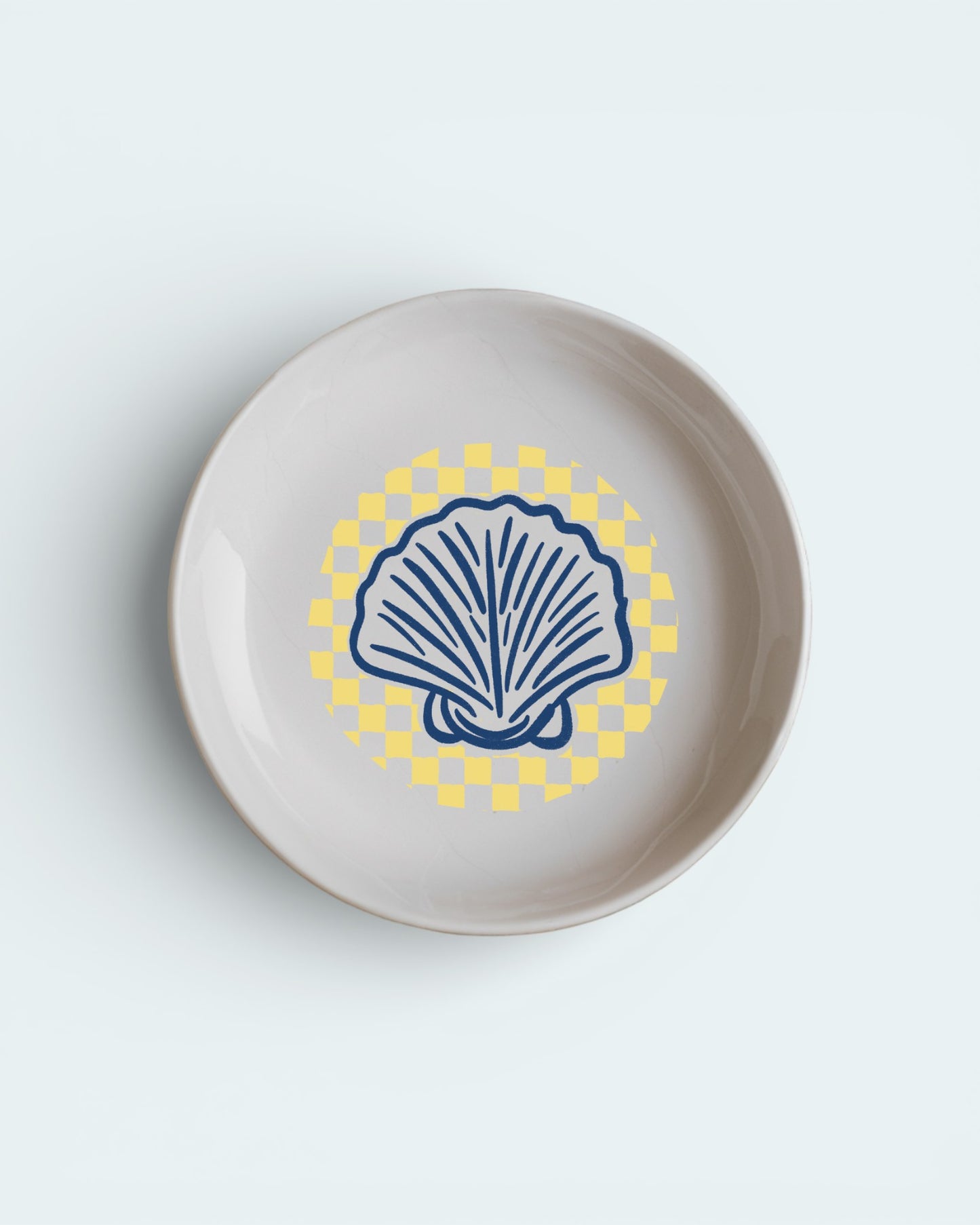 Shell-ish ceramic plate
